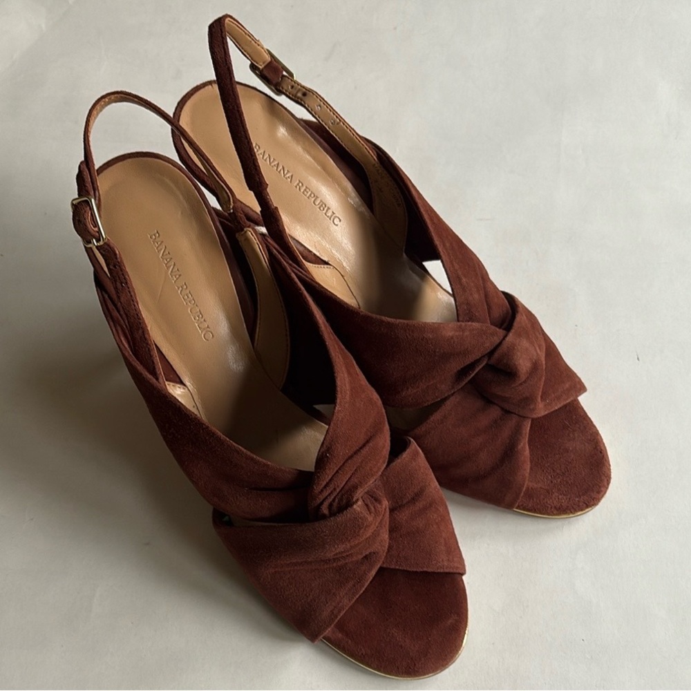 Banana Republic Sandals Jessa Brown Heels size 8.5